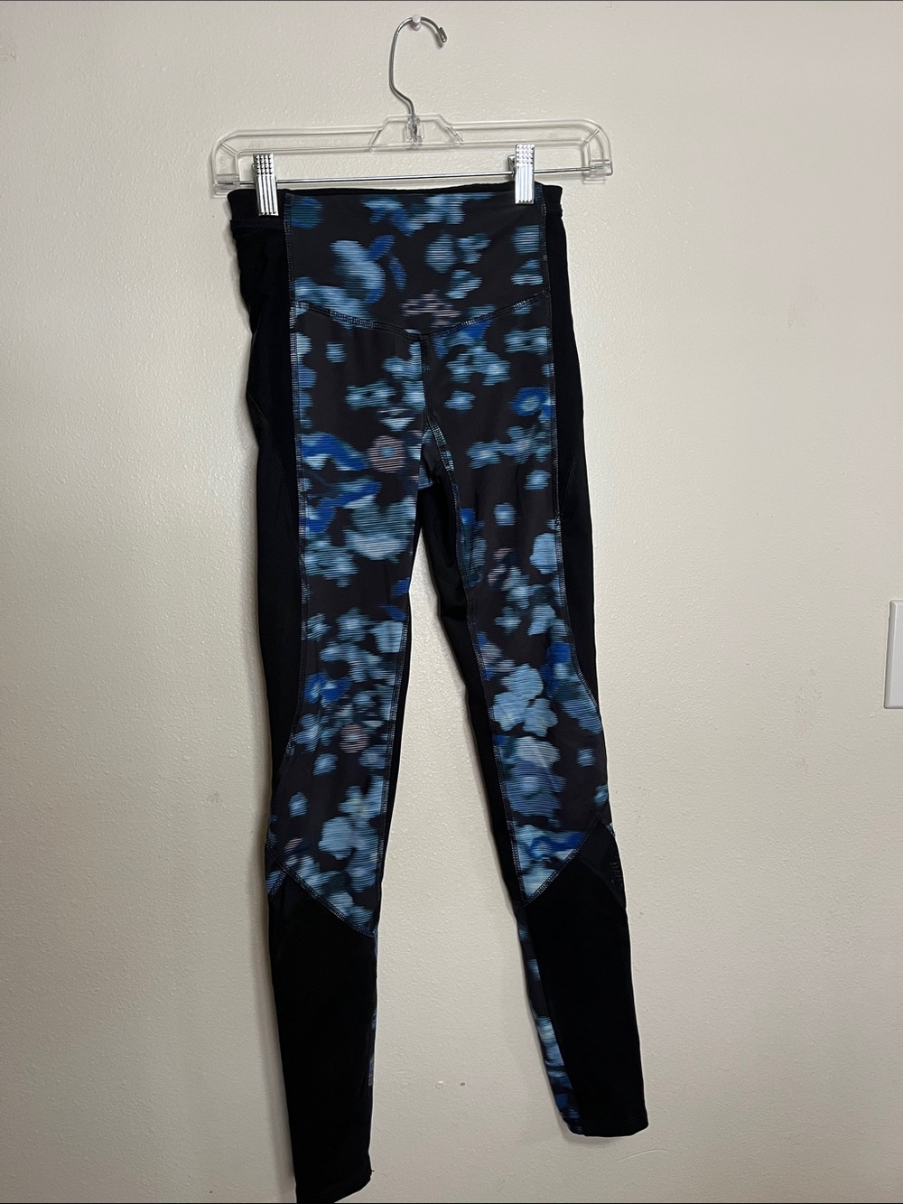Women's Black Leggings with Blue Print